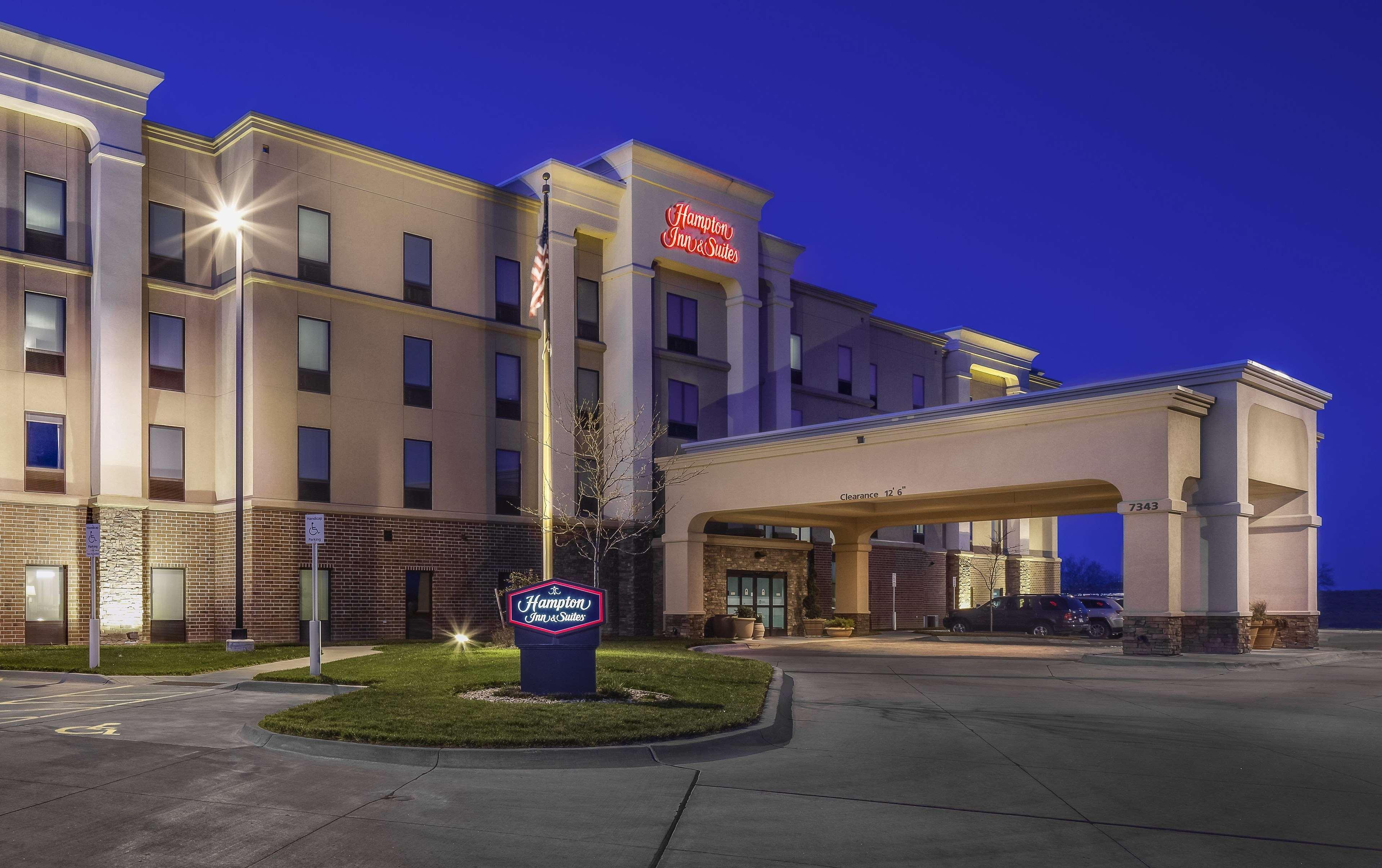 Hampton Inn And Suites - Lincoln Northeast Екстериор снимка