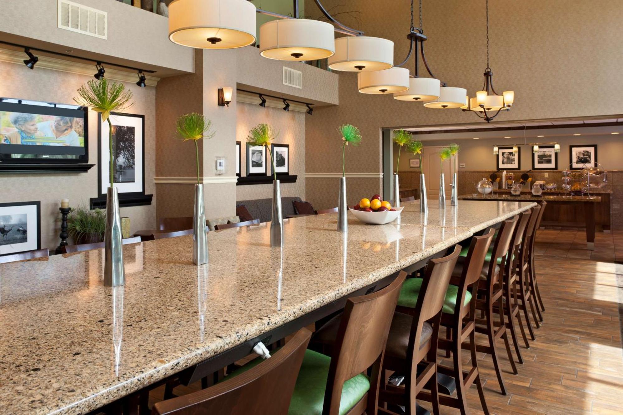 Hampton Inn And Suites - Lincoln Northeast Екстериор снимка